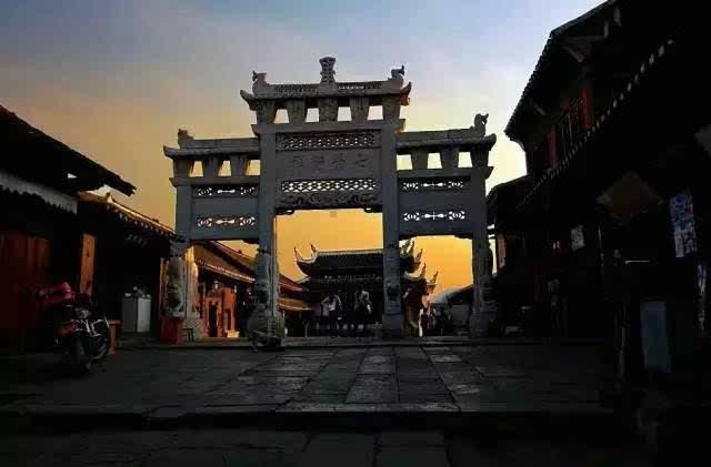 公主间的比拼